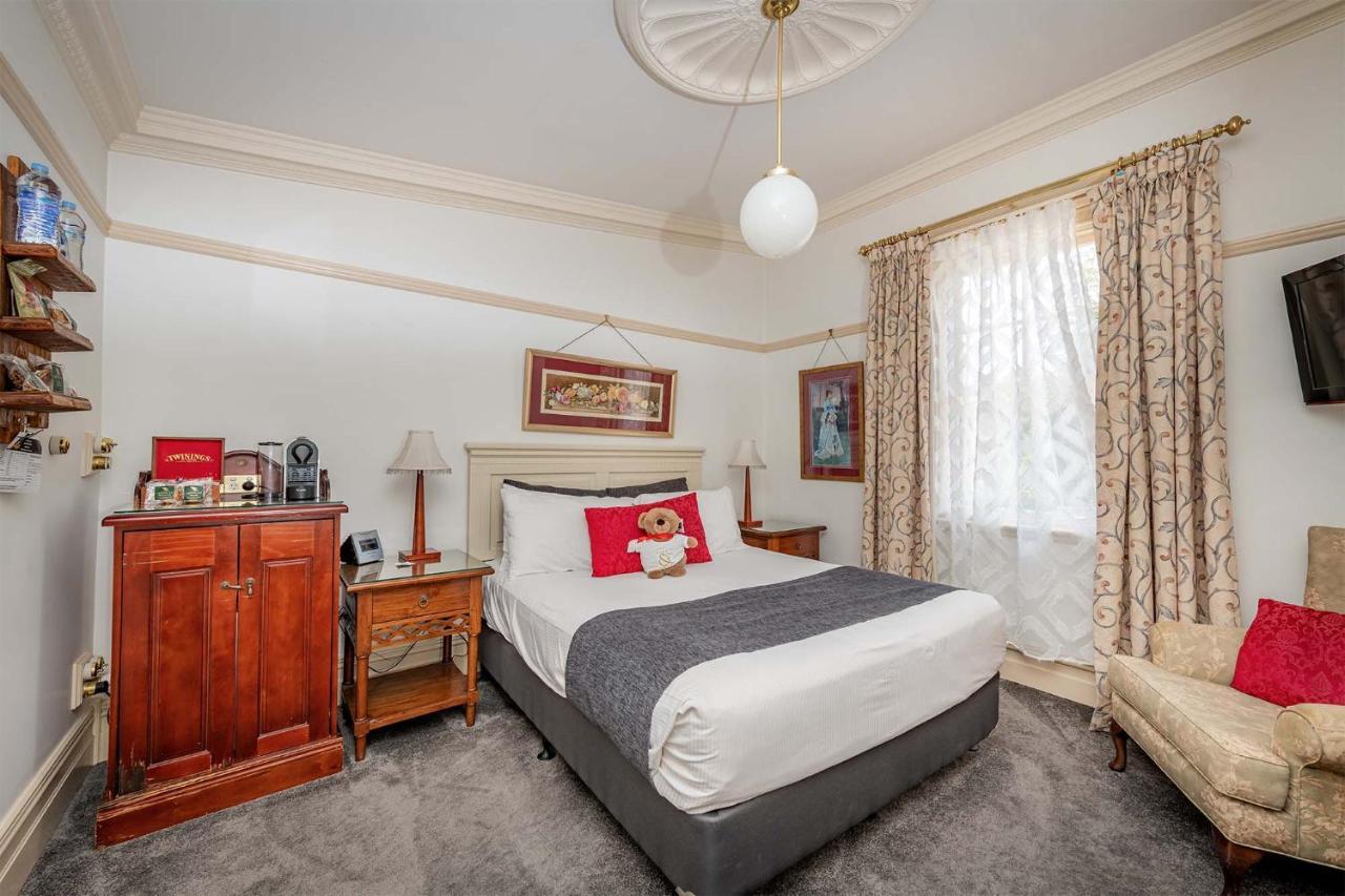 Cobb & Co Court Boutique Hotel Mudgee Exterior foto